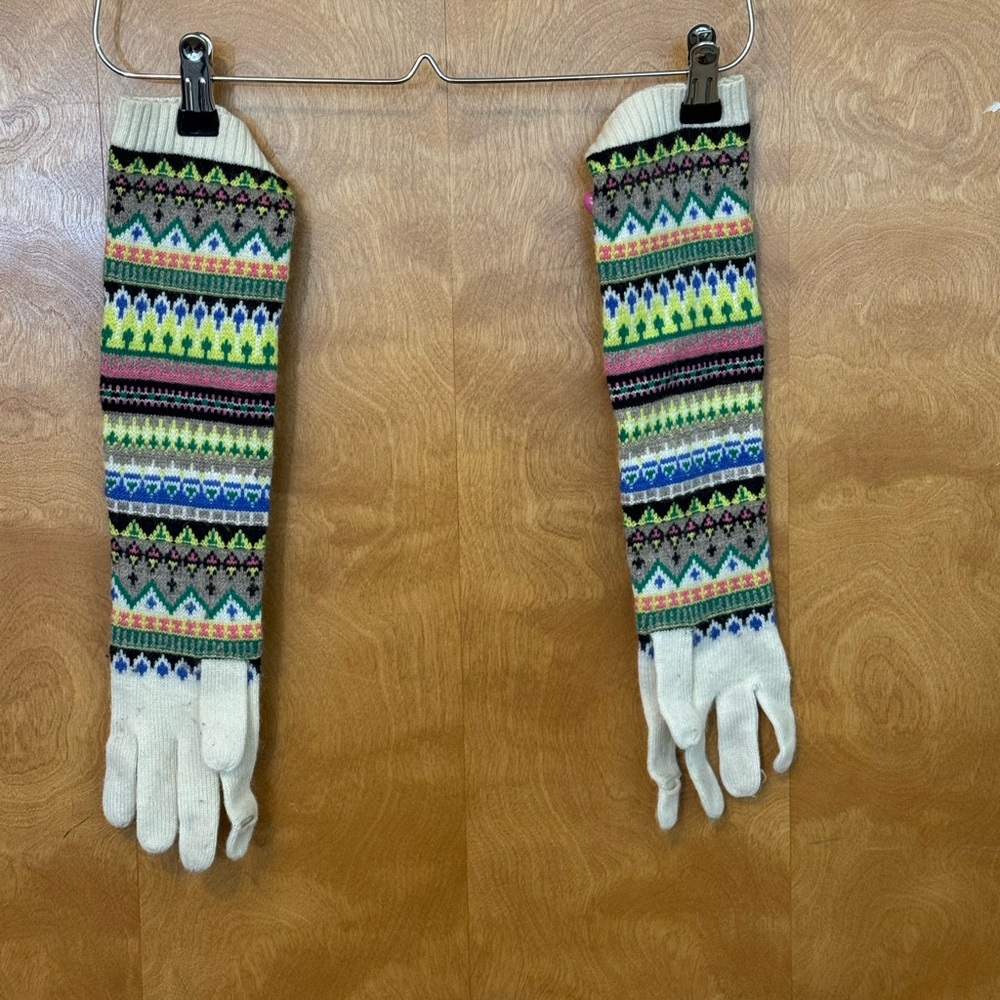 Juicy couture wool full length gloves